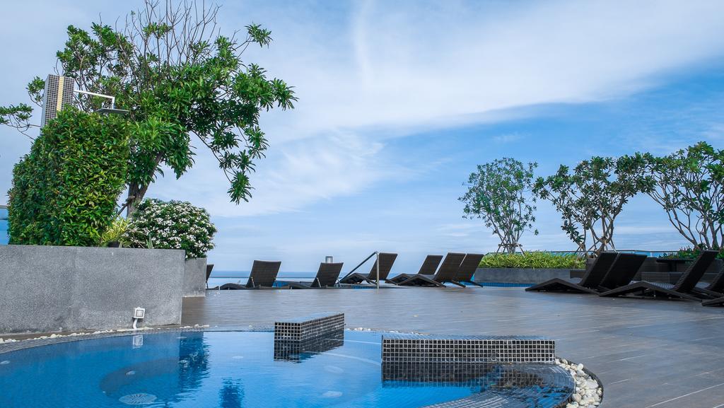Wong Amat Tower By Peter Apartment Pattaya Luaran gambar